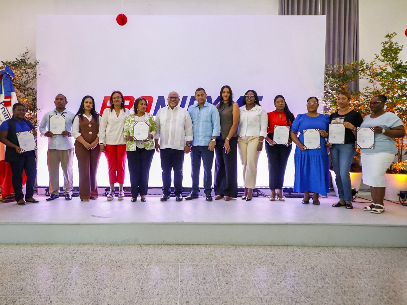 Promipyme impulsa la economía de Samaná con créditos por RD$50 millones